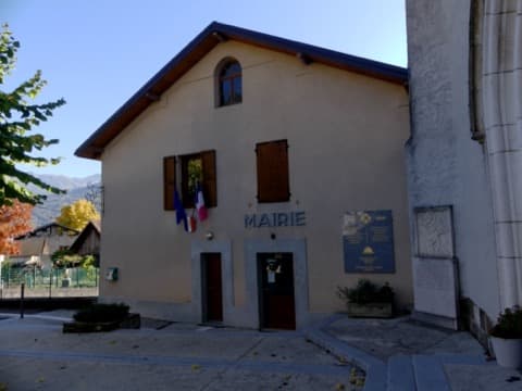 Élagueur La Chapelle-Blanche